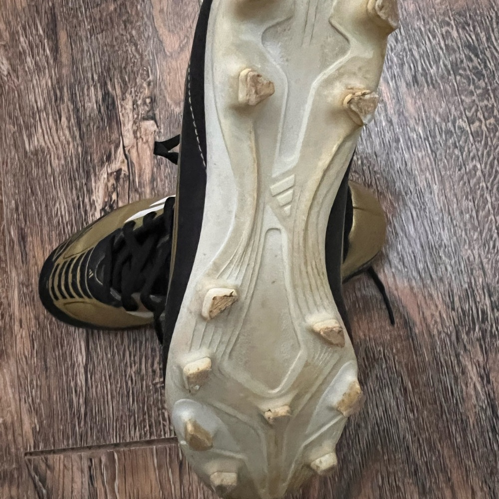 Adidas F50 Gold and Black Cleats - Picture 3 of 4